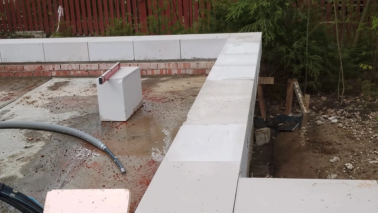 Сборный ленточный фундамент для дома из шлакоблока